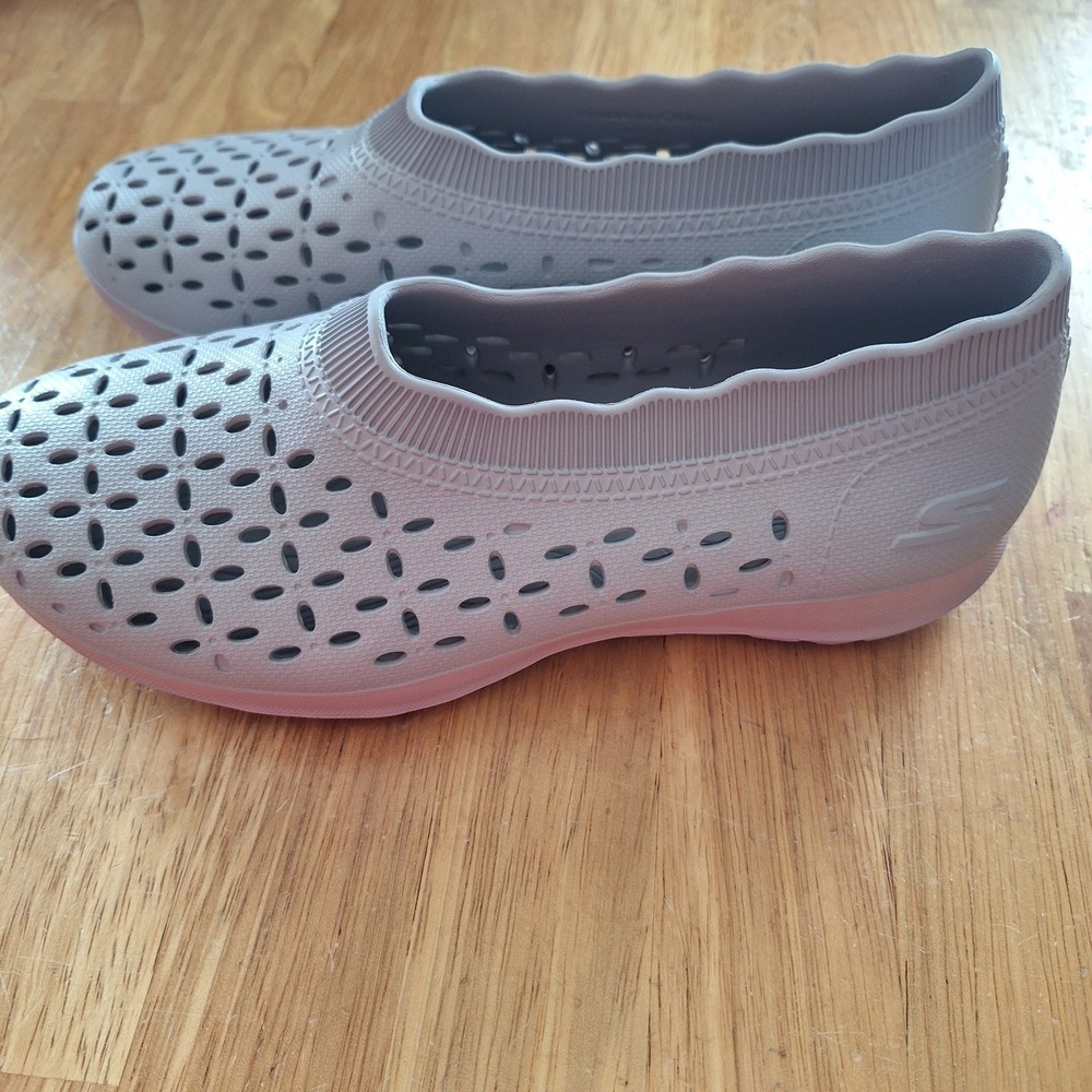 Skechers Jender Ballet Water Shoes Womens 6 Gray Pink Beachy Coastal Vacation - Picture 3 of 11